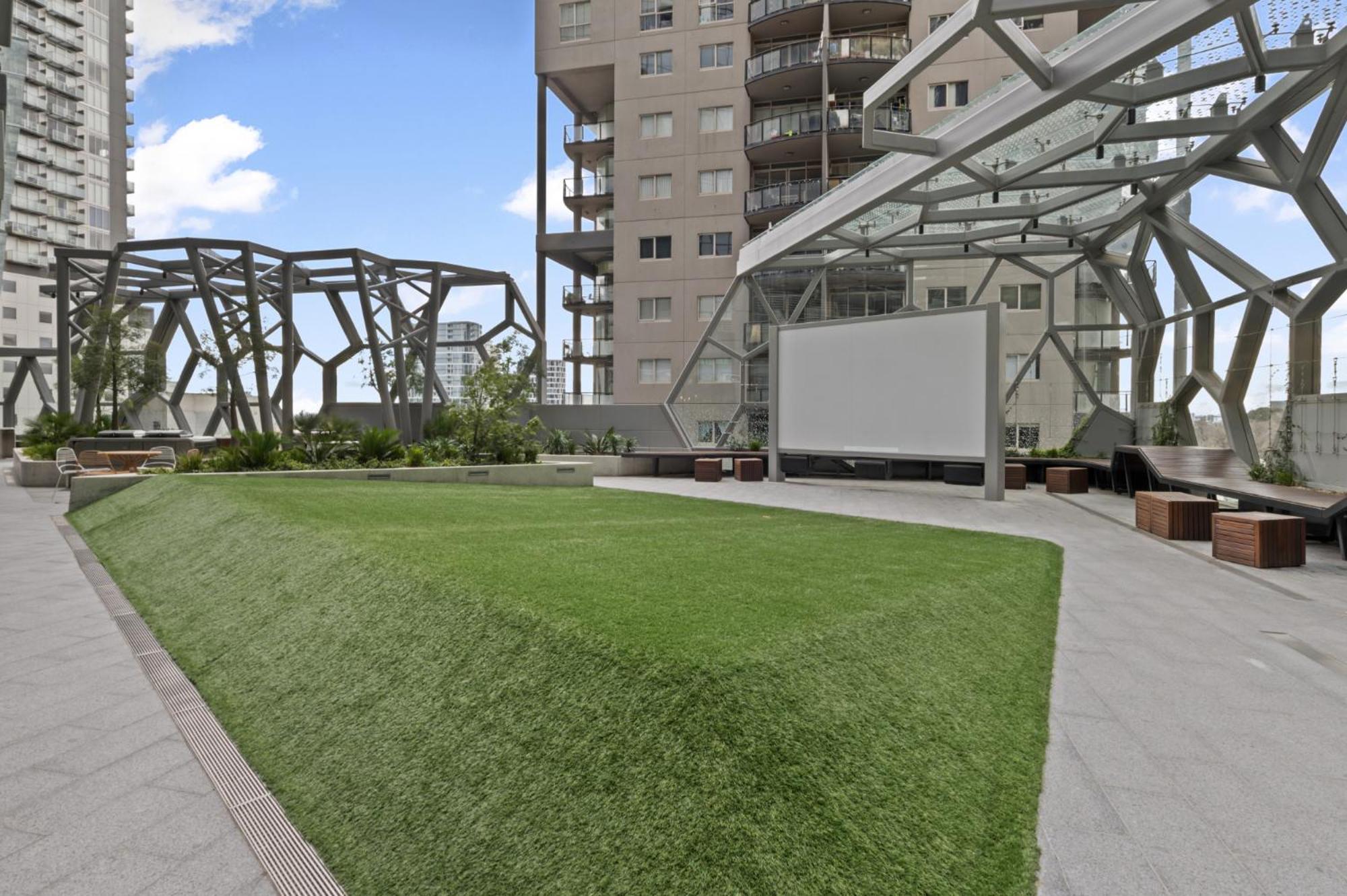 Chic 2-Bed Melbourne Cbd Flat With Pool & Sauna Bagian luar foto